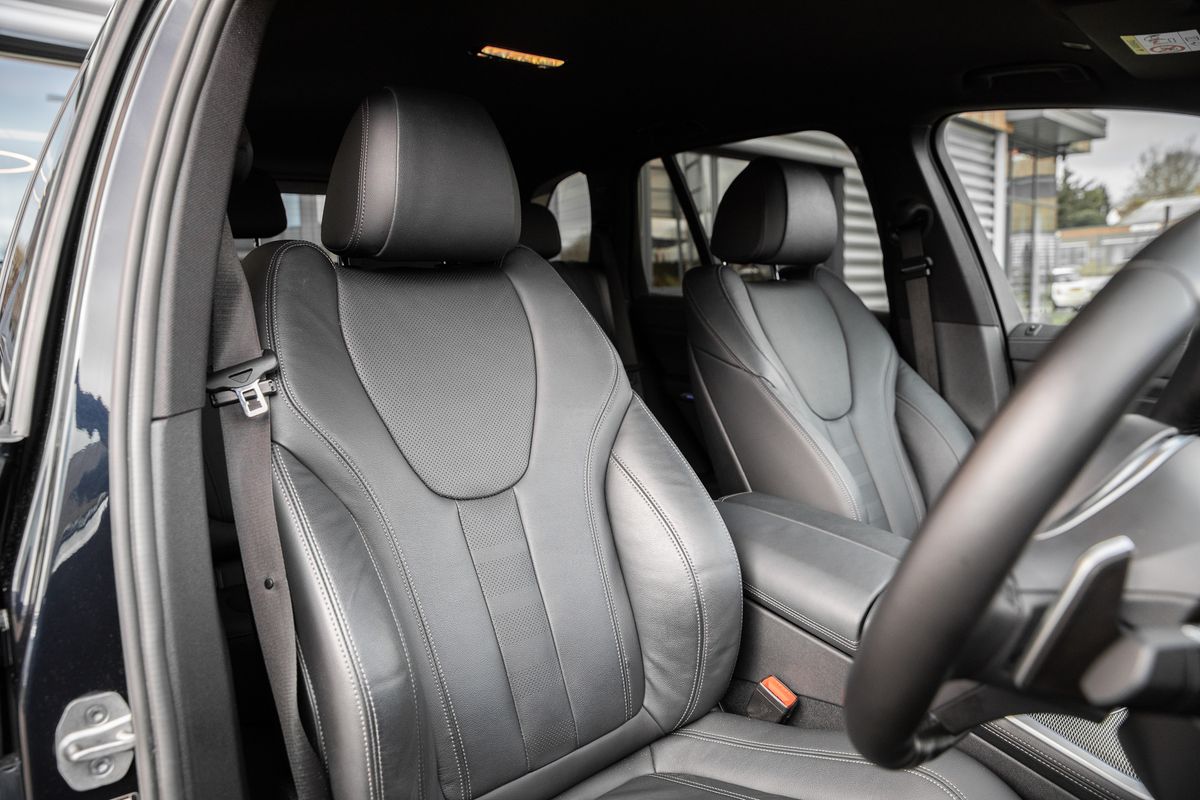 2022 BMW X5 xDrive40D M Sport