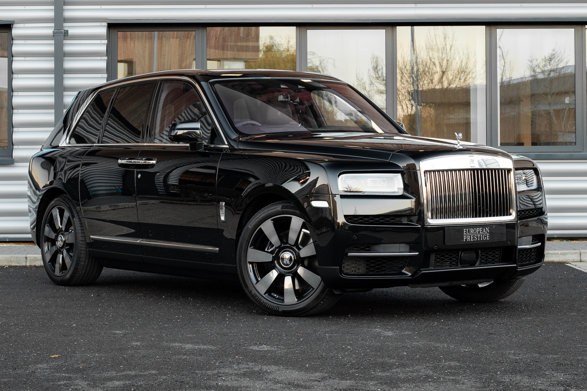 RollsRoyce Cullinan Price 2023 Images Colours  Reviews