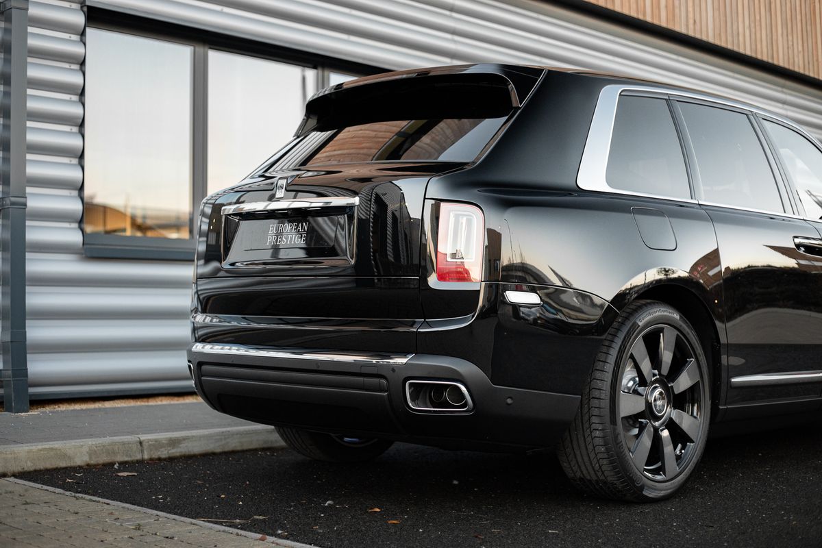 2022 Rolls-Royce Cullinan V12