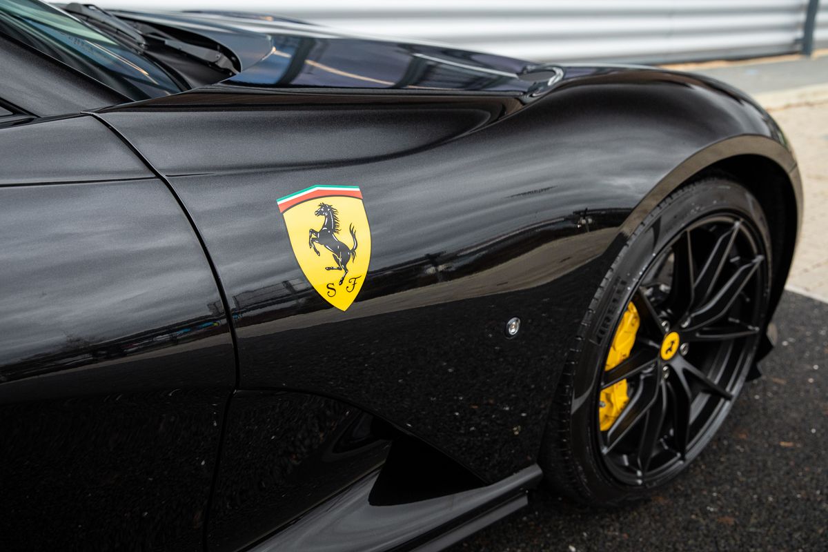 2020 Ferrari 812 GTS