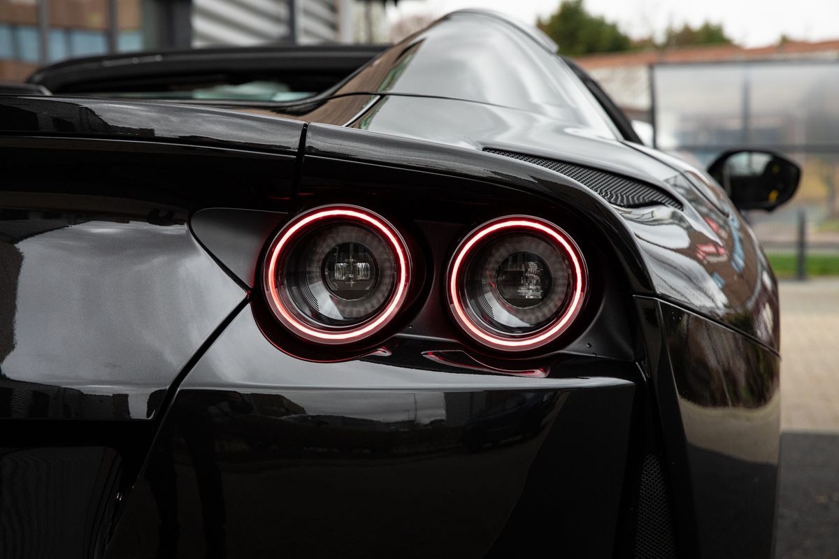 2020 Ferrari 812 GTS