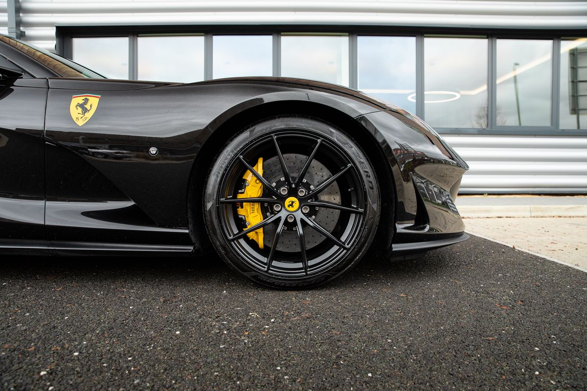 2020 Ferrari 812 GTS