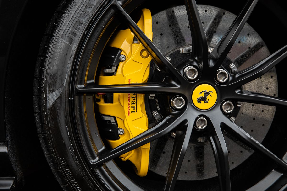2020 Ferrari 812 GTS