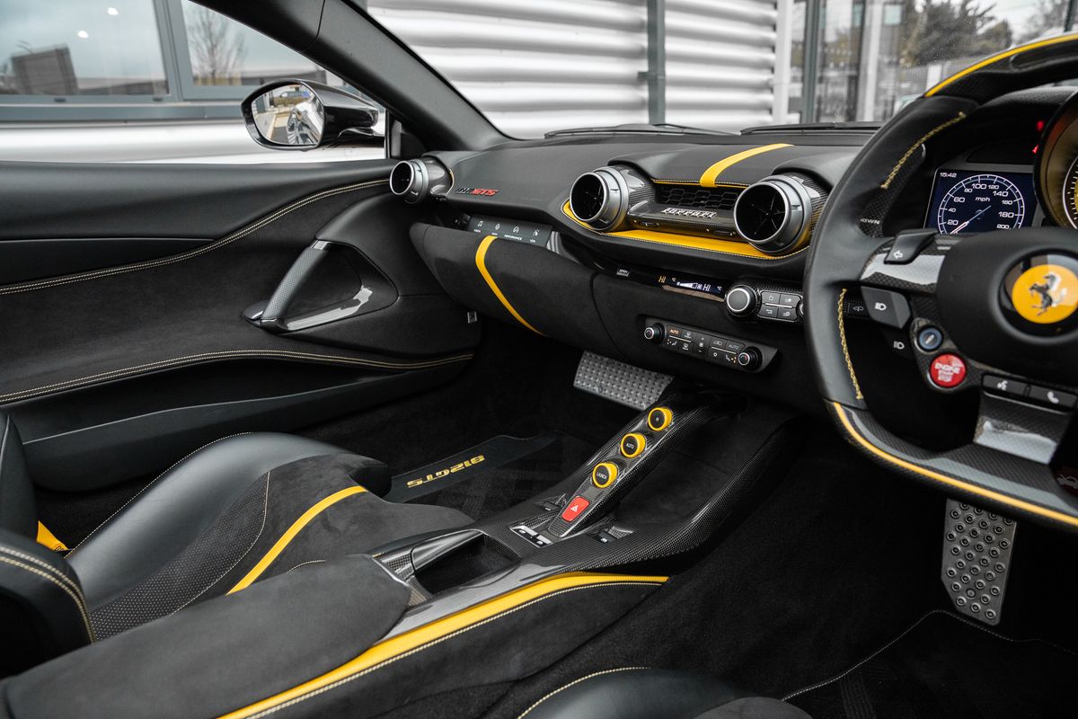 2020 Ferrari 812 GTS