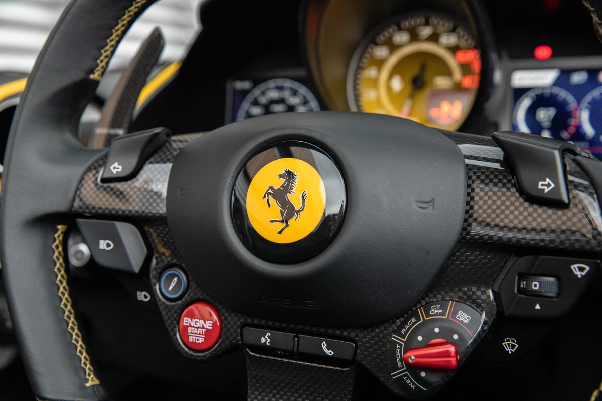 2020 Ferrari 812 GTS