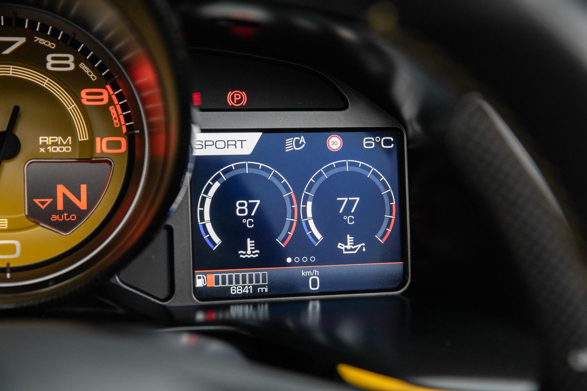 2020 Ferrari 812 GTS