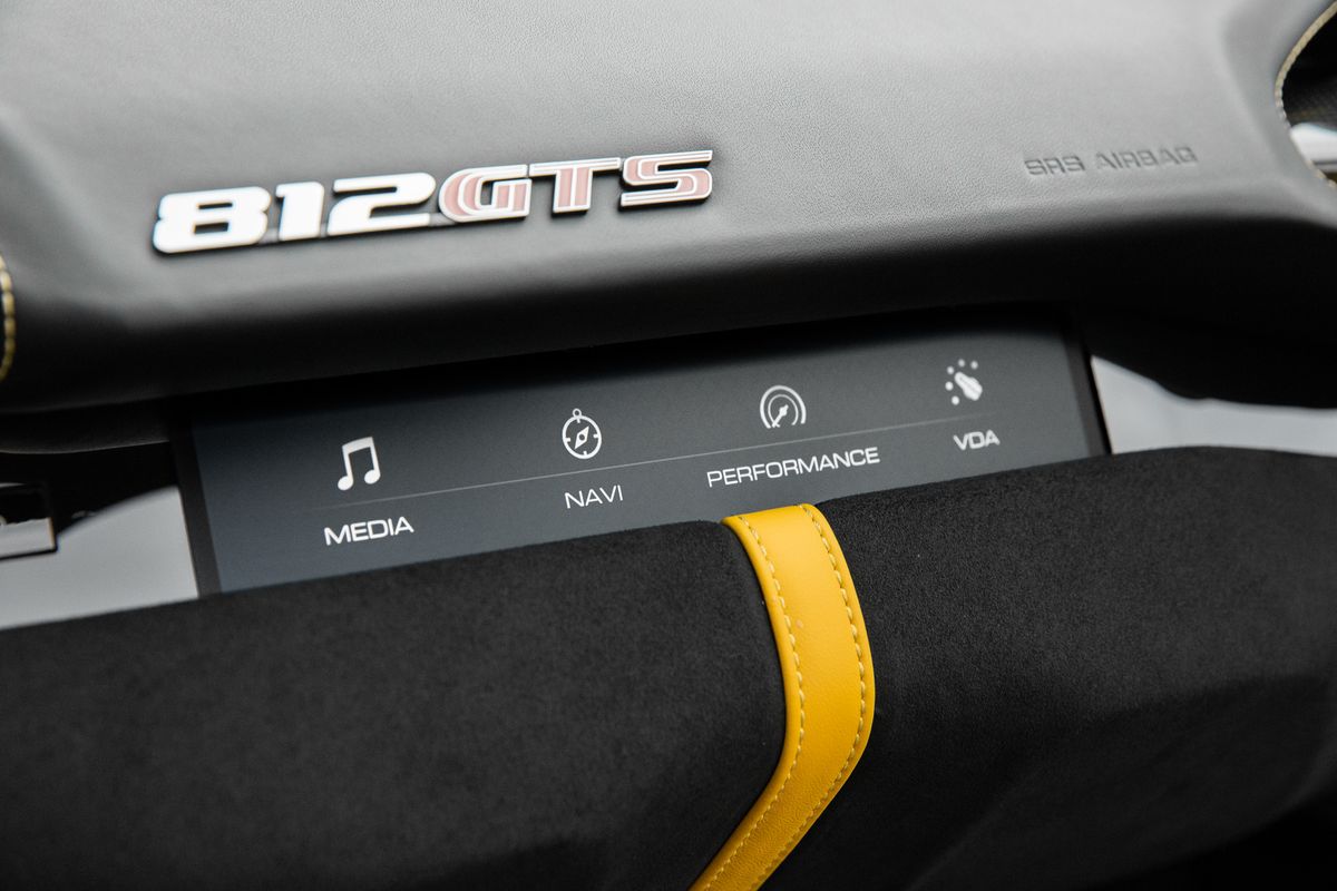 2020 Ferrari 812 GTS