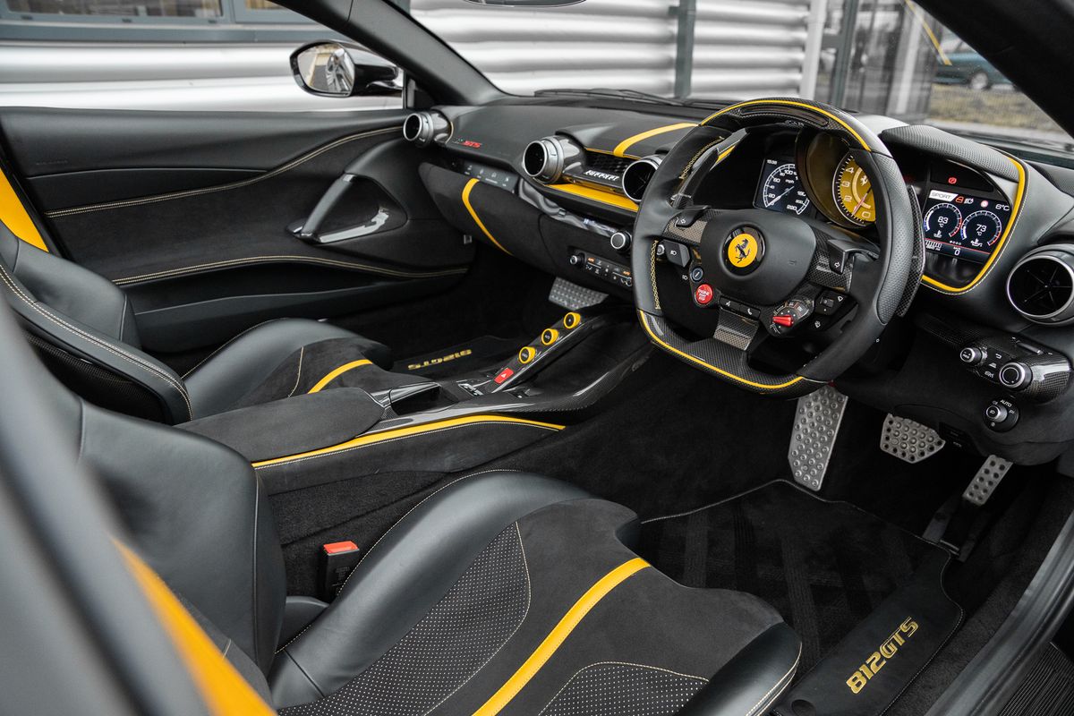 2020 Ferrari 812 GTS