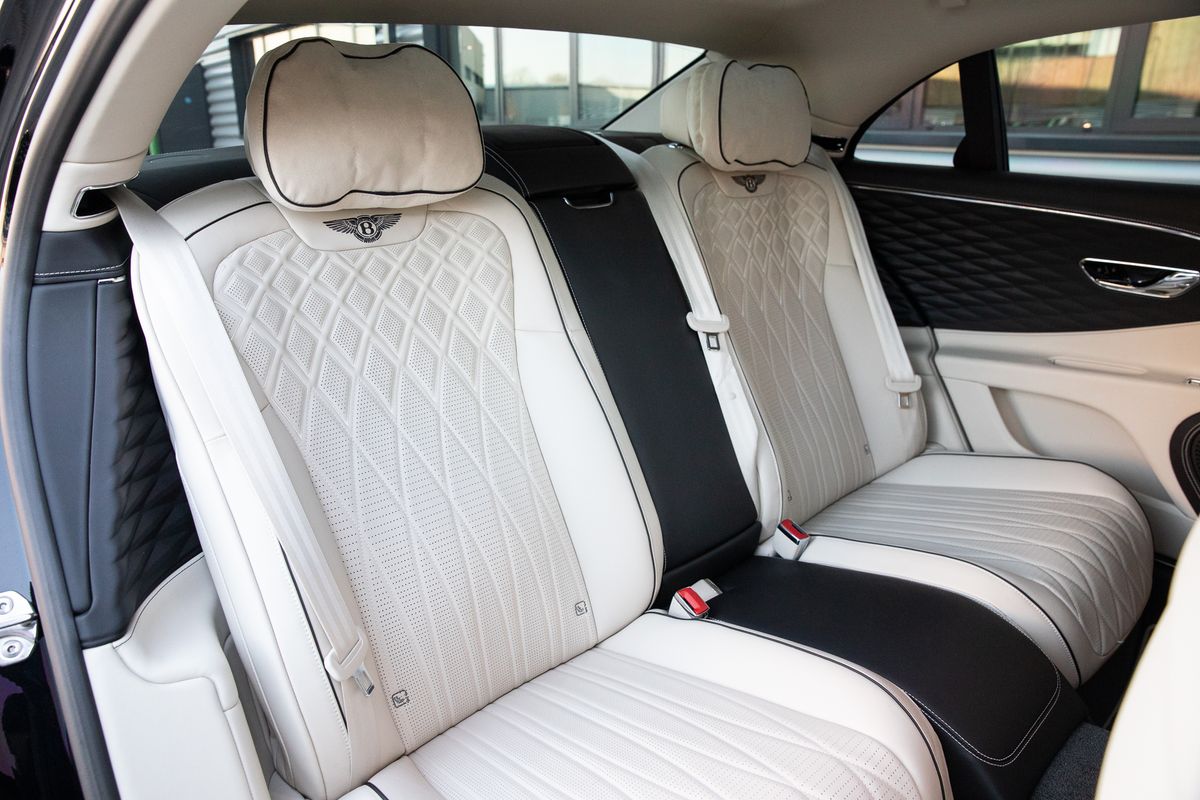 2022 Bentley Flying Spur V8