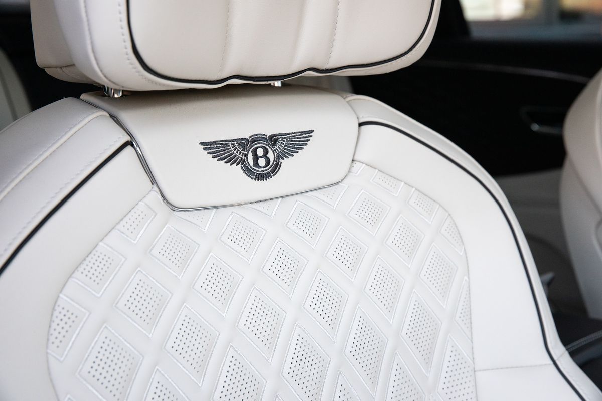 2022 Bentley Flying Spur V8