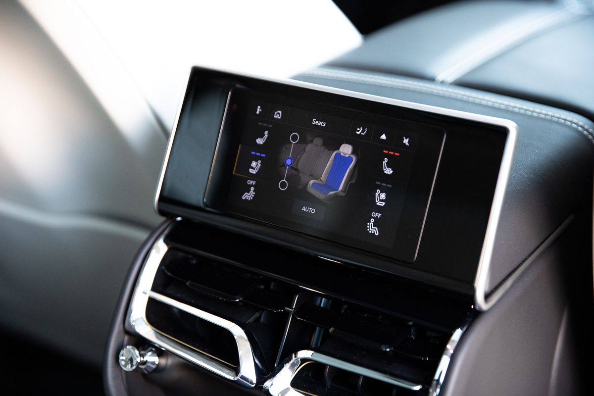 2022 Bentley Flying Spur V8