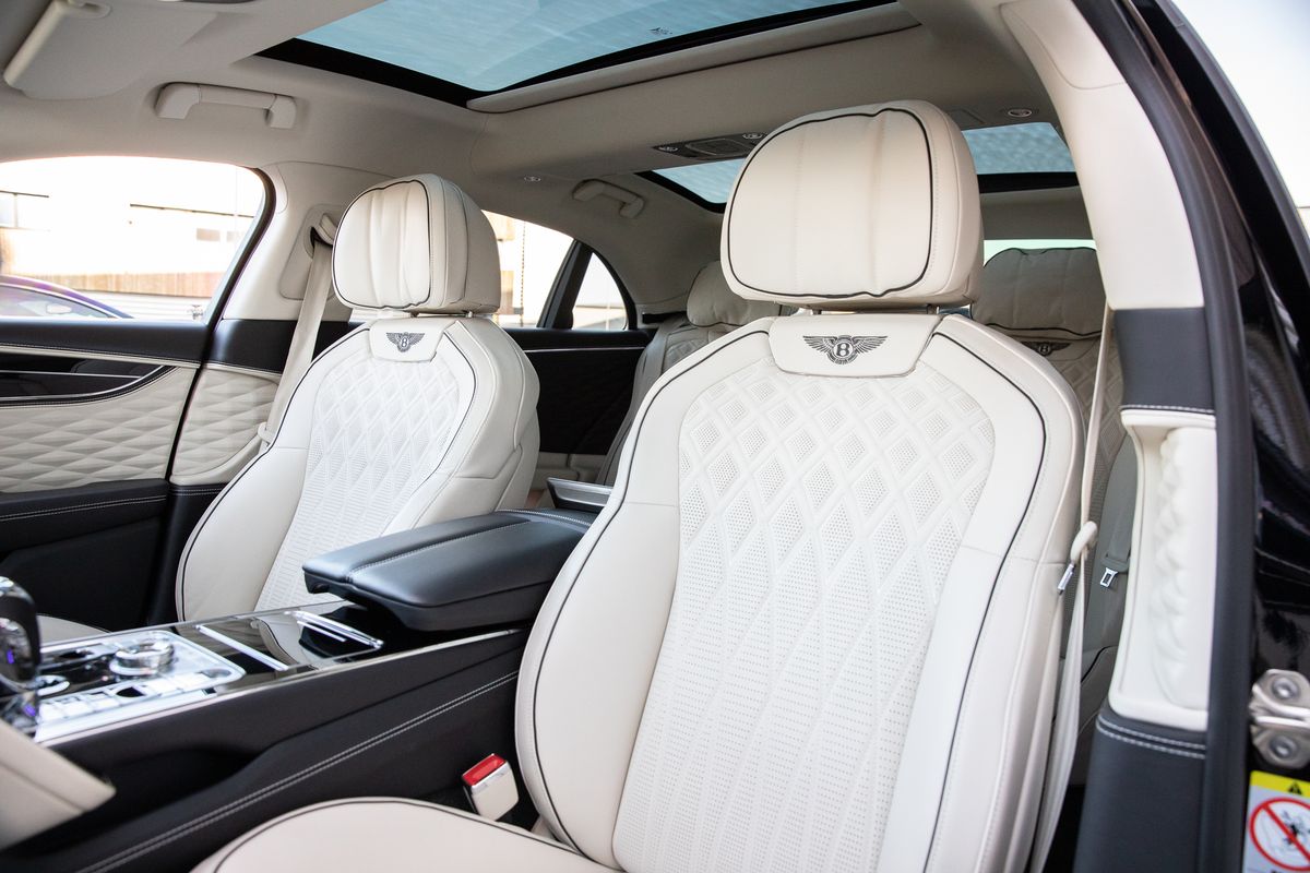 2022 Bentley Flying Spur V8