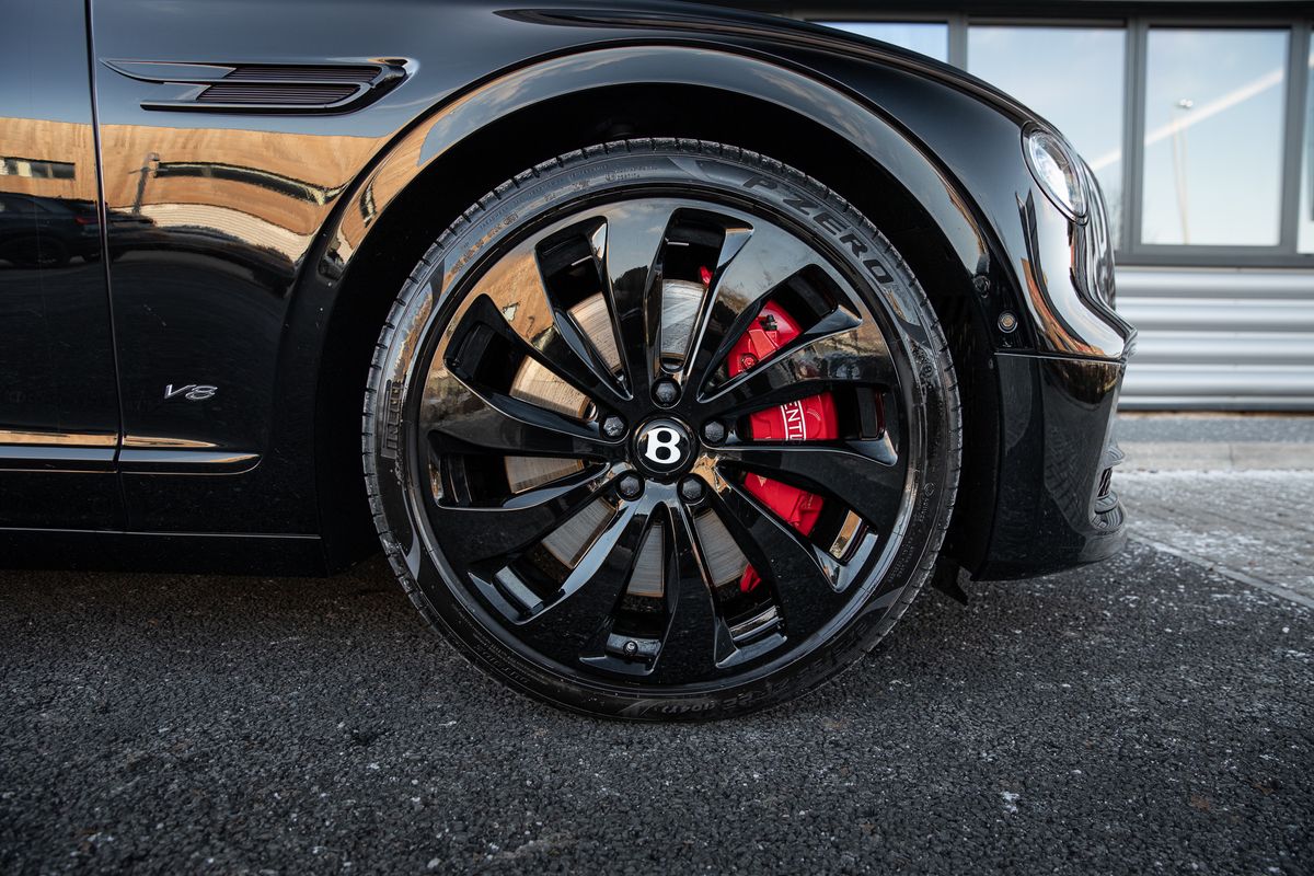 2022 Bentley Flying Spur V8