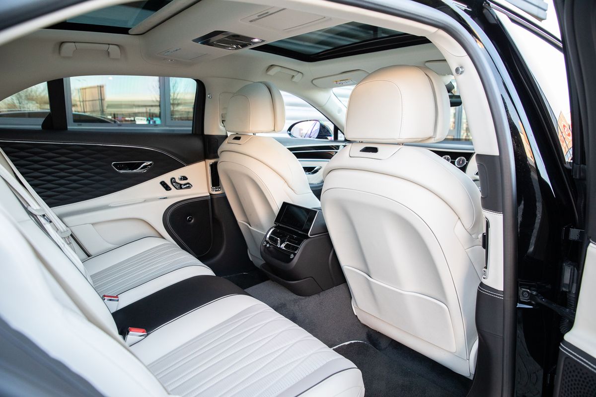 2022 Bentley Flying Spur V8