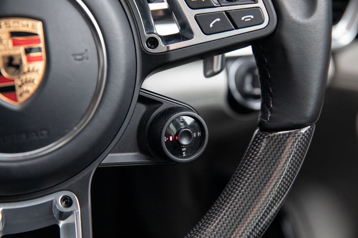 2019 Porsche Panamera Turbo S E-Hybrid