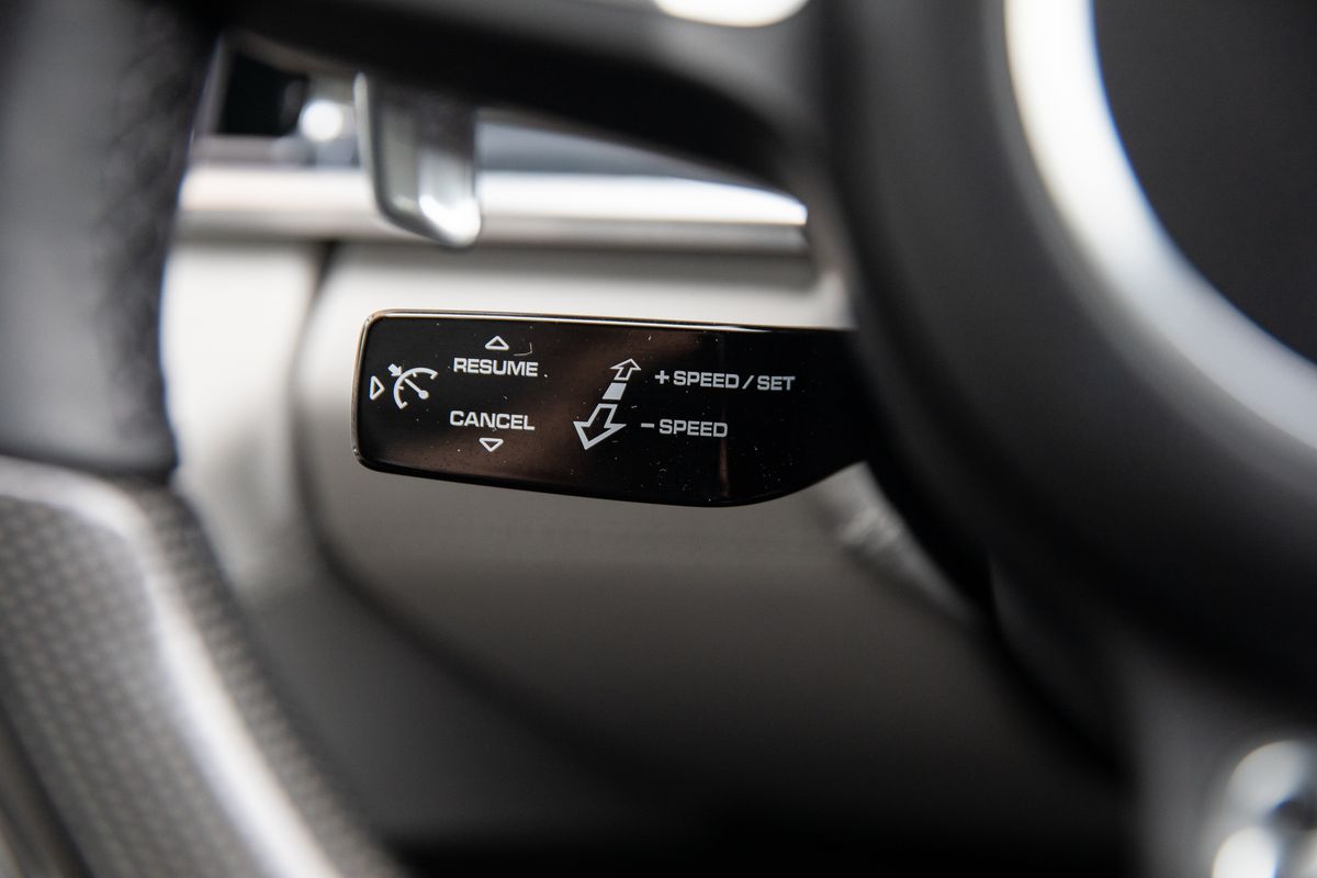 2019 Porsche Panamera Turbo S E-Hybrid