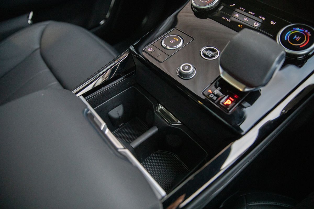 2023 Land Rover Range Rover Sport D300 MHEV Dynamic SE