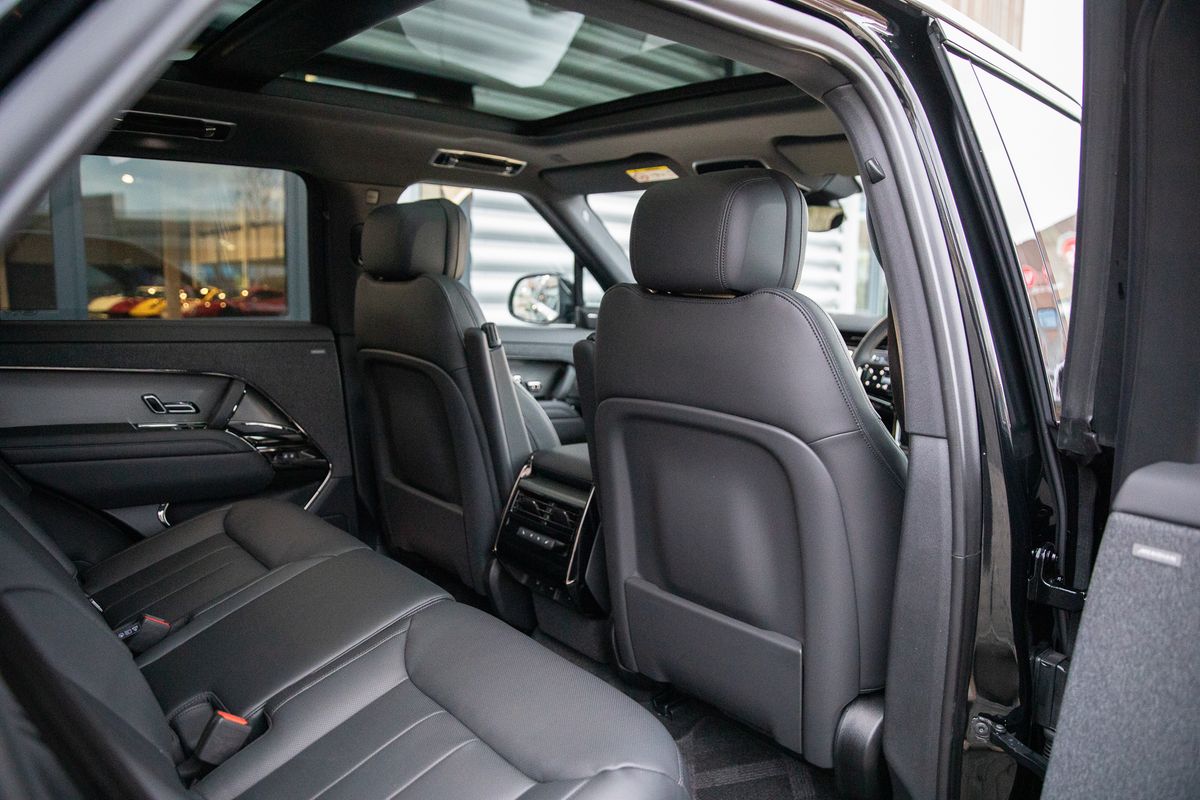2023 Land Rover Range Rover Sport D300 MHEV Dynamic SE