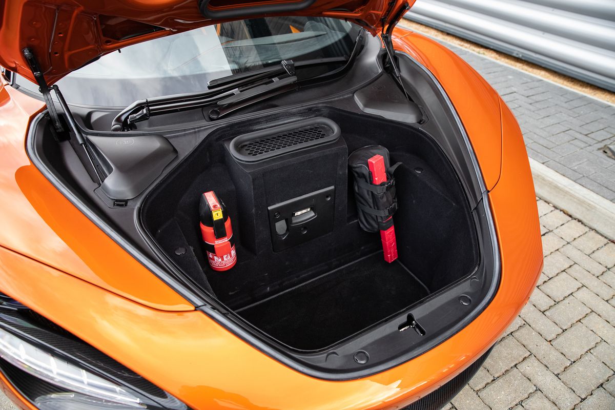 2017 Mclaren 720S 4.0T V8 SSG