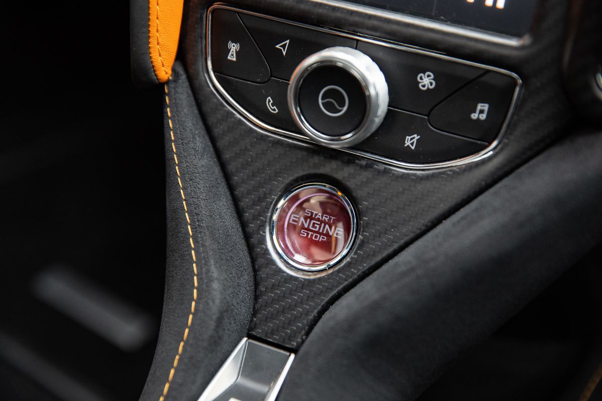 2017 Mclaren 720S 4.0T V8 SSG