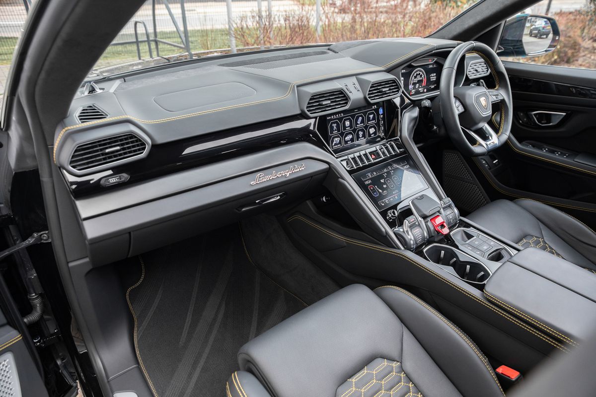 2021 Lamborghini Urus 4.0 V8 BiTurbo