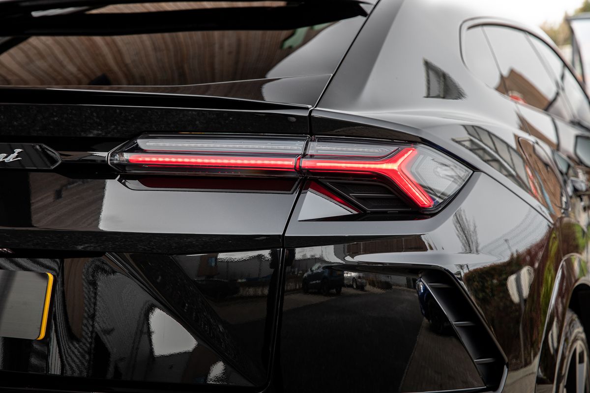 2021 Lamborghini Urus 4.0 V8 BiTurbo