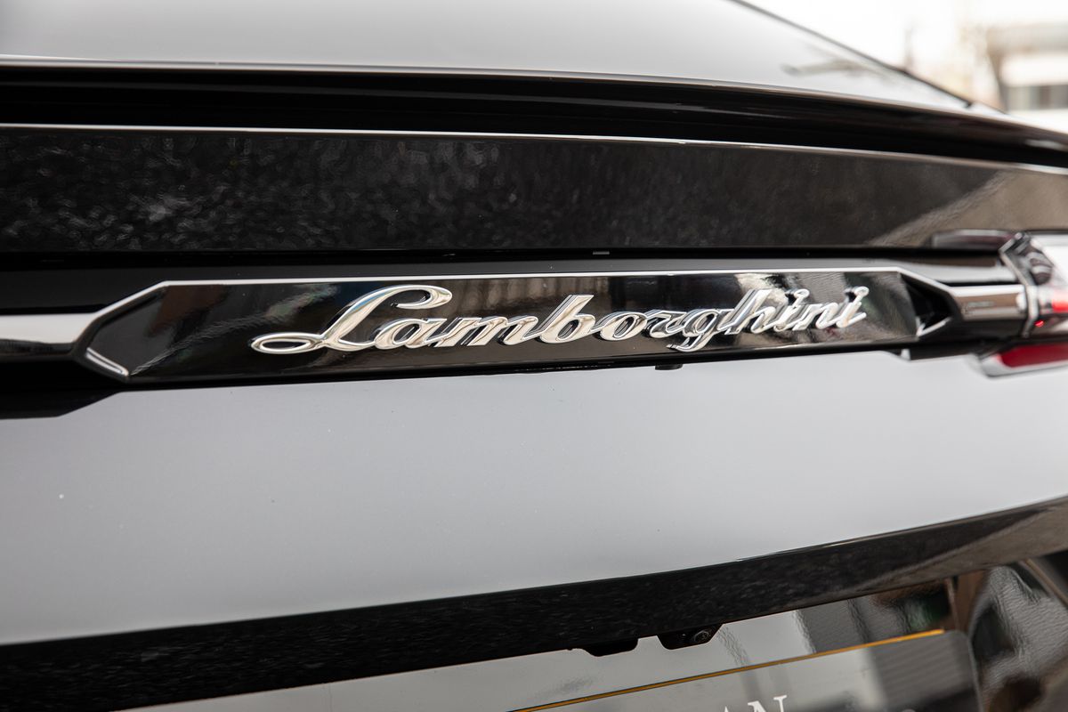 2021 Lamborghini Urus 4.0 V8 BiTurbo