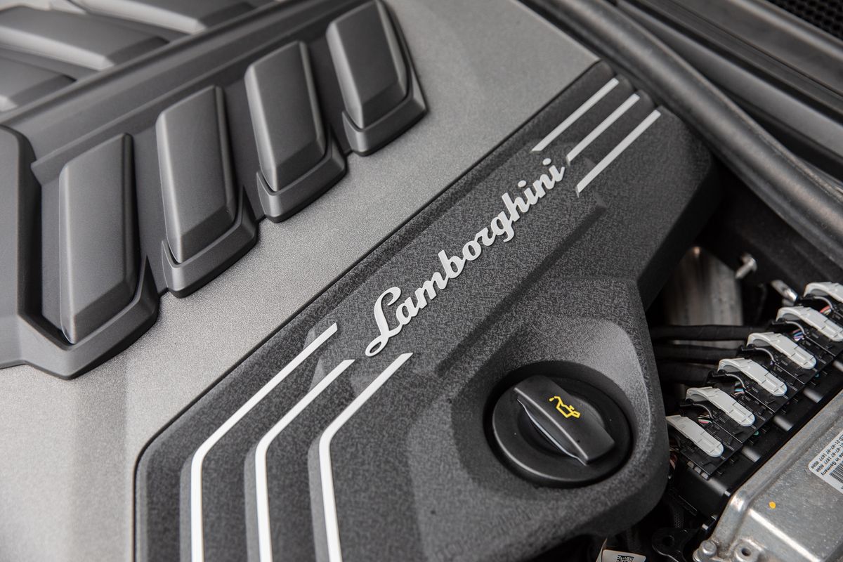 2021 Lamborghini Urus 4.0 V8 BiTurbo