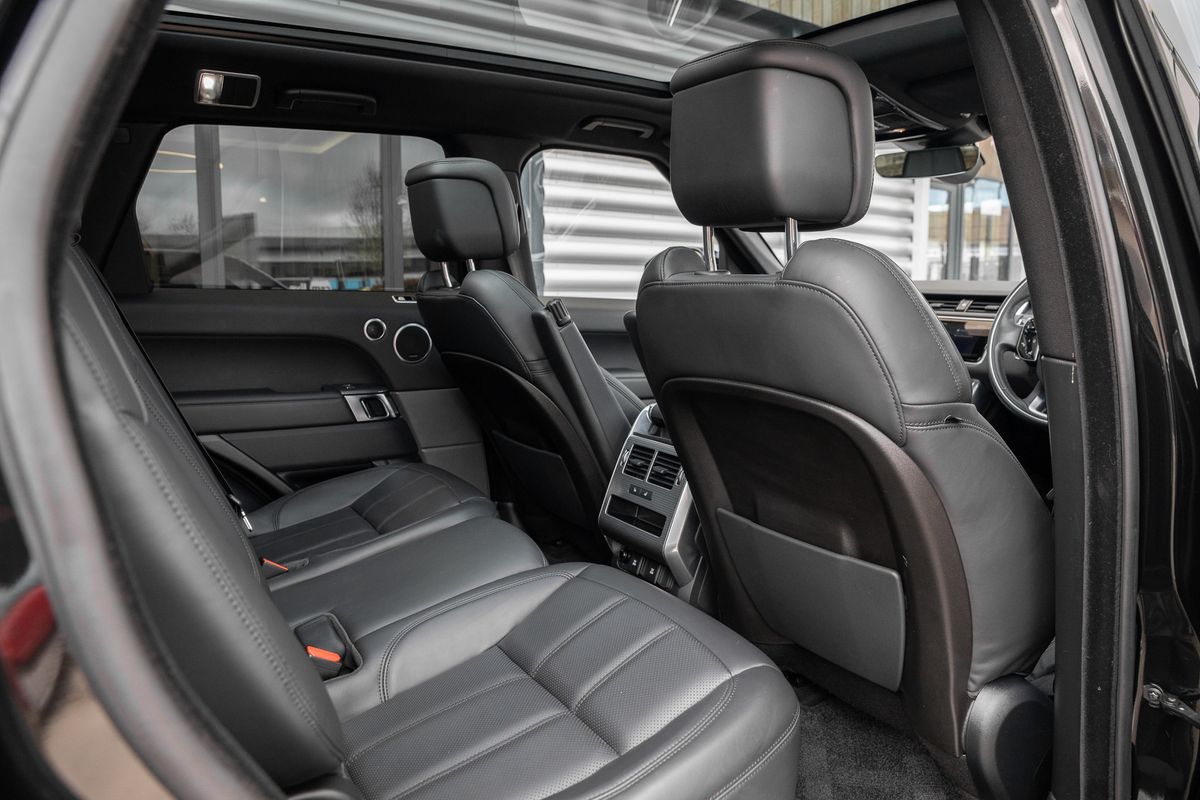 2018 Land Rover Range Rover Sport 3.0 SD V6 HSE Dynamic