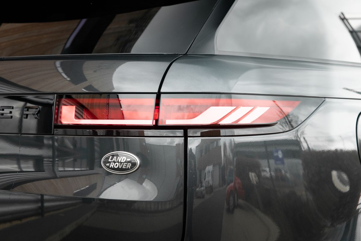2023 Land Rover Range Rover Sport 3.0 P440e 38.2kWh Autobiography