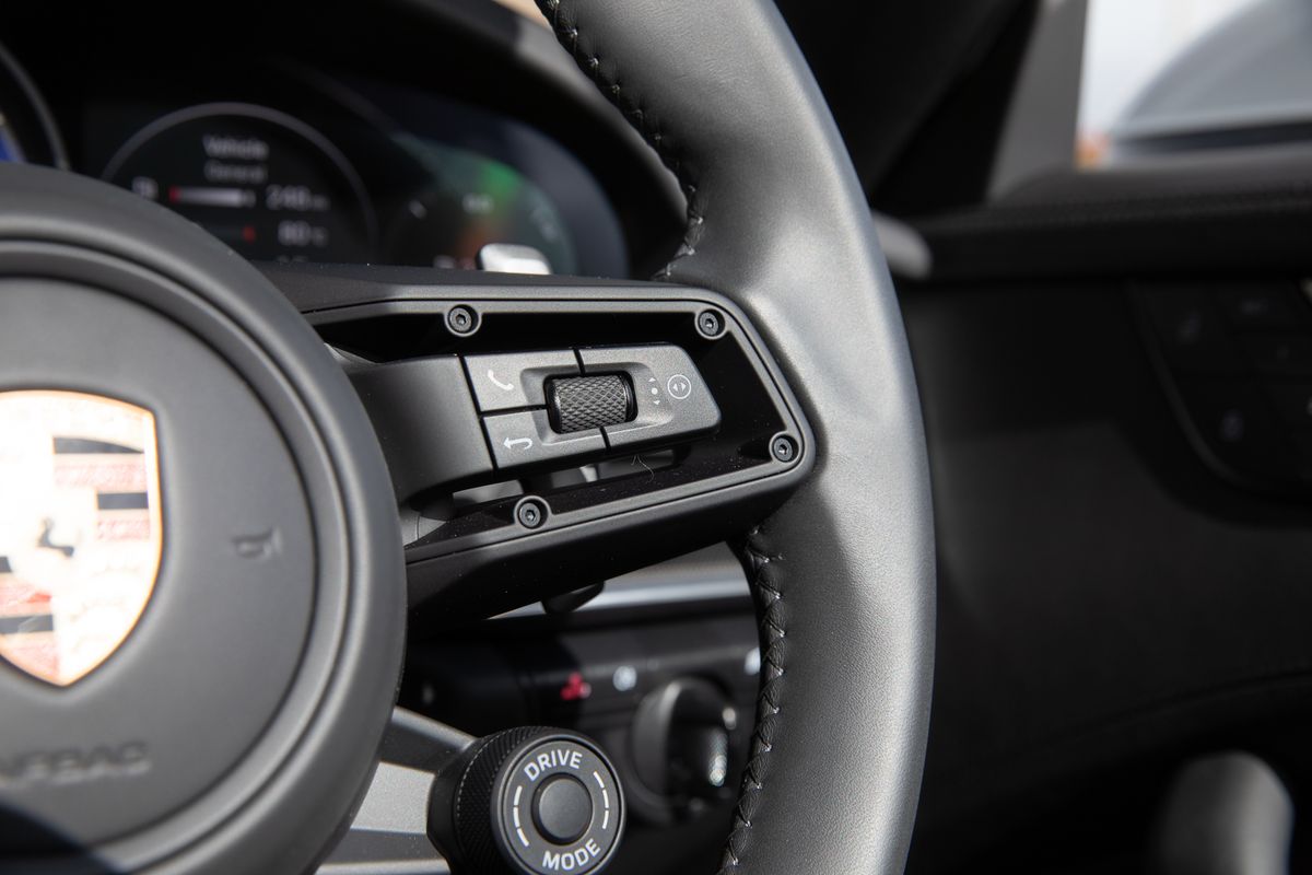 2023 Porsche 911 Turbo S Cabriolet 3.7T PDK