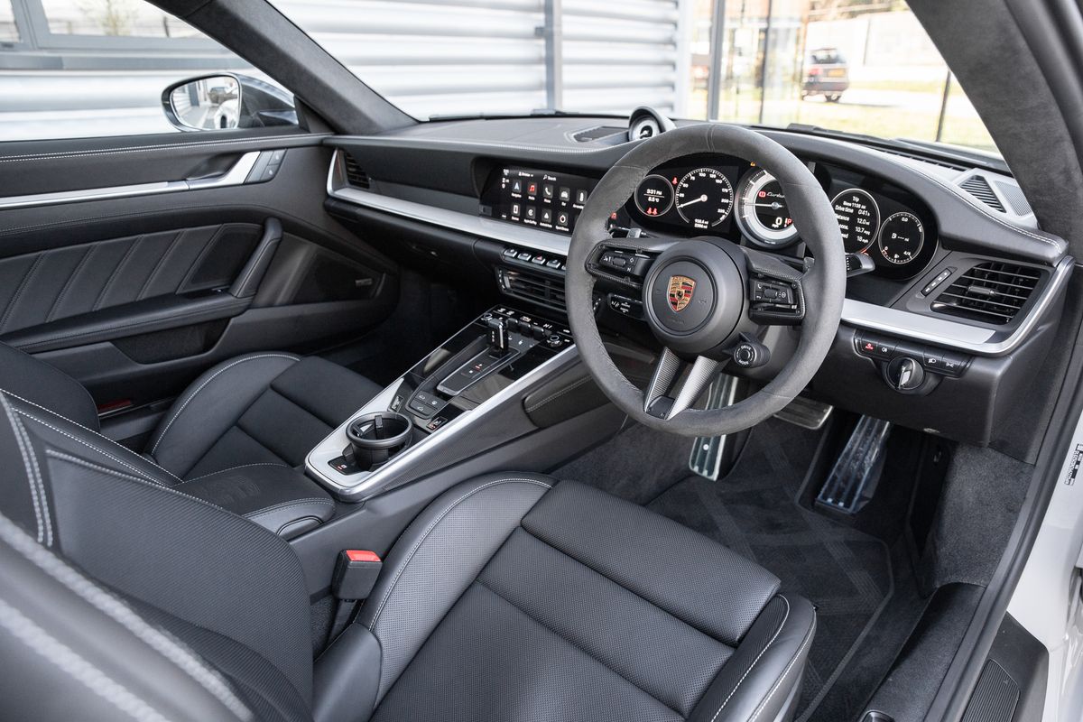 2022 Porsche 911 Turbo S 3.7 992 PDK