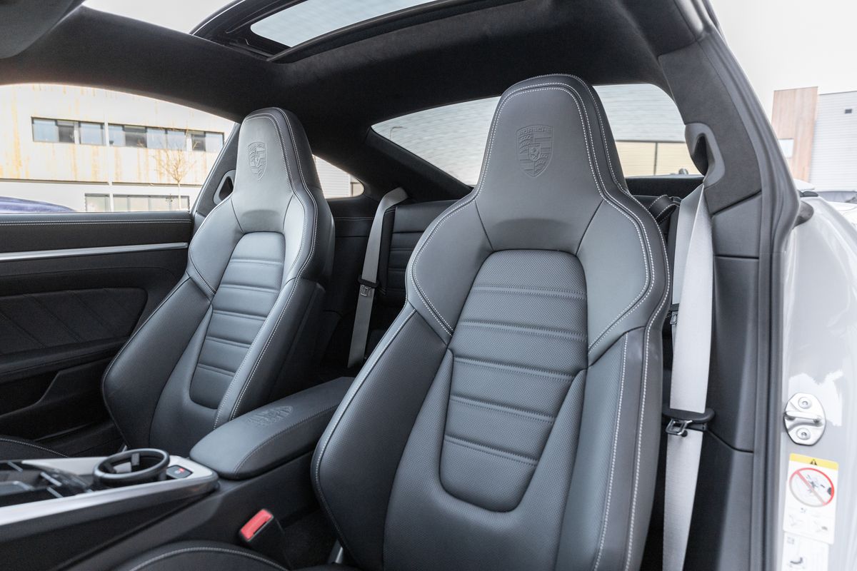 2022 Porsche 911 Turbo S 3.7 992 PDK