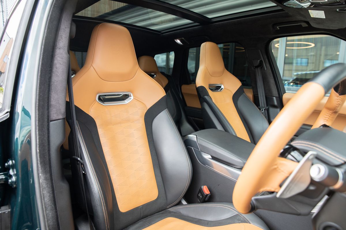 2021 Land Rover Range Rover SVR Carbon Edition