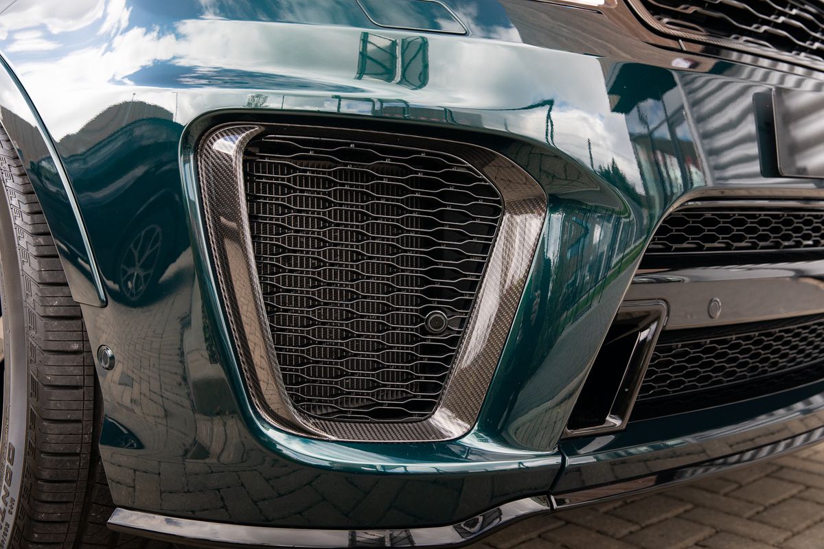 2021 Land Rover Range Rover SVR Carbon Edition