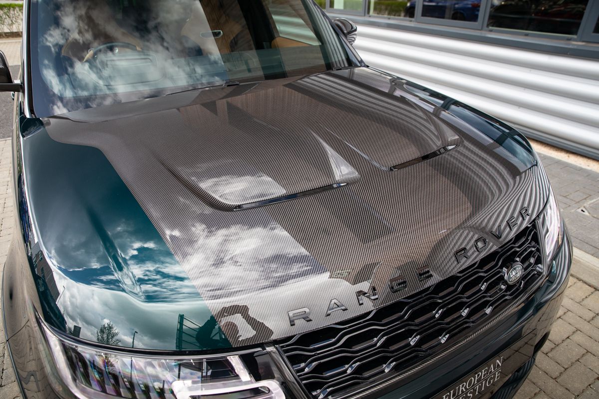2021 Land Rover Range Rover SVR Carbon Edition