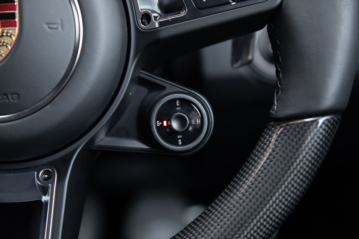 2022 Porsche Cayenne 4.0 V8 E-Hybrid 17.9kWh Turbo S TiptronicS