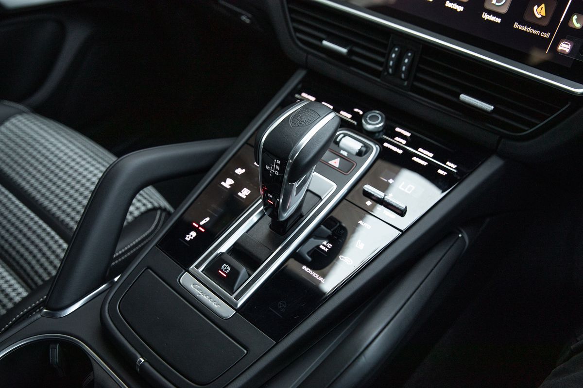 2022 Porsche Cayenne 4.0 V8 E-Hybrid 17.9kWh Turbo S TiptronicS