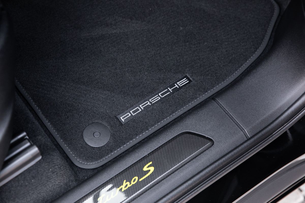 2022 Porsche Cayenne 4.0 V8 E-Hybrid 17.9kWh Turbo S TiptronicS