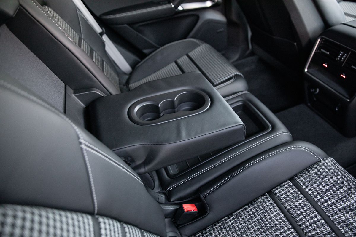 2022 Porsche Cayenne 4.0 V8 E-Hybrid 17.9kWh Turbo S TiptronicS