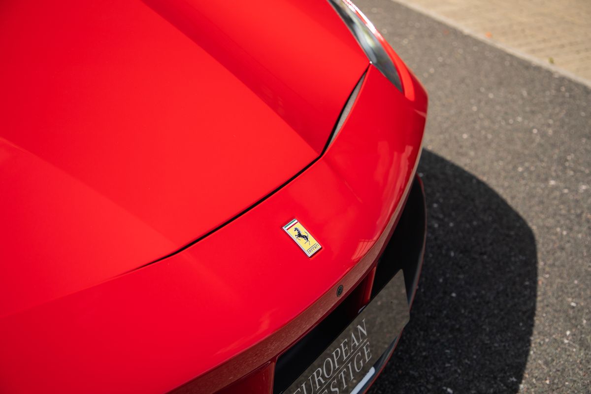 2019 Ferrari 488 3.9T V8 Spider F1 DCT Euro