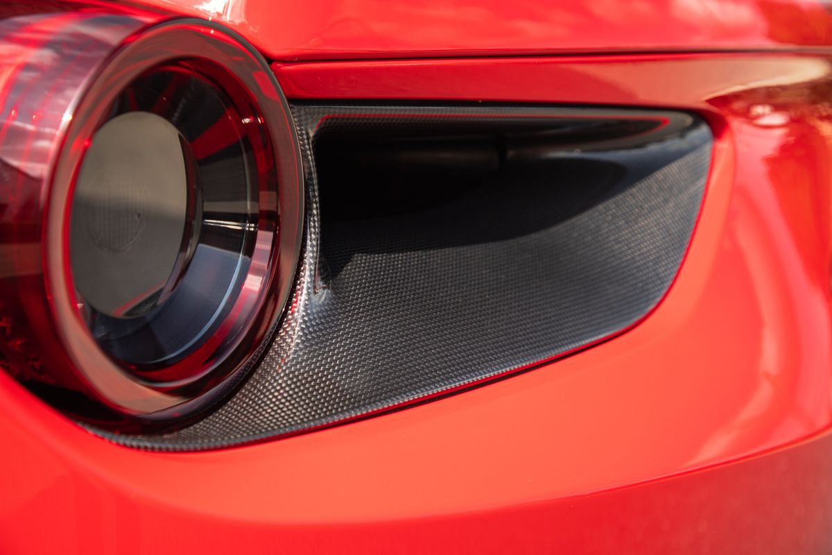 2019 Ferrari 488 3.9T V8 Spider F1 DCT Euro