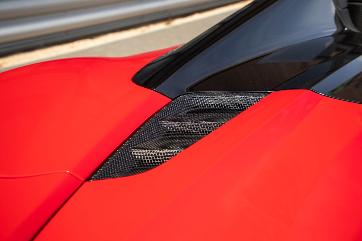 2019 Ferrari 488 3.9T V8 Spider F1 DCT Euro