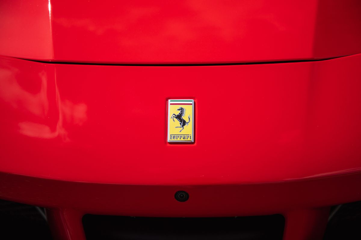 2019 Ferrari 488 3.9T V8 Spider F1 DCT Euro
