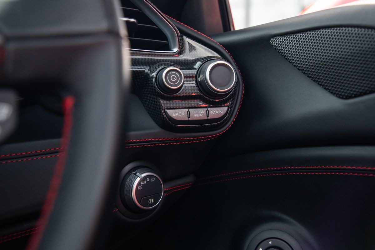 2019 Ferrari 488 3.9T V8 Spider F1 DCT Euro