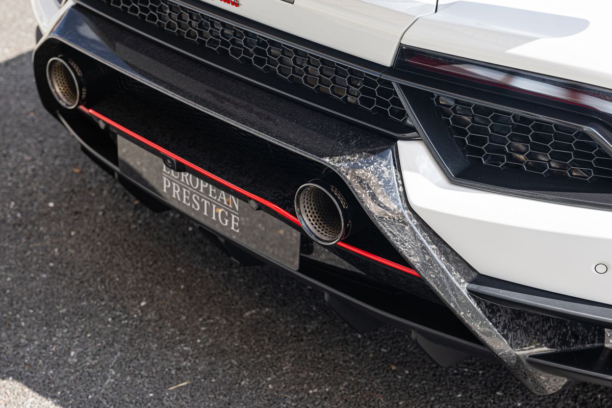 2017 Lamborghini Huracan Performante