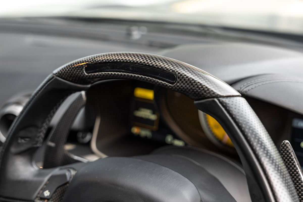 2014 Ferrari F12 Berlinetta 6.3 V12 F1 DCT