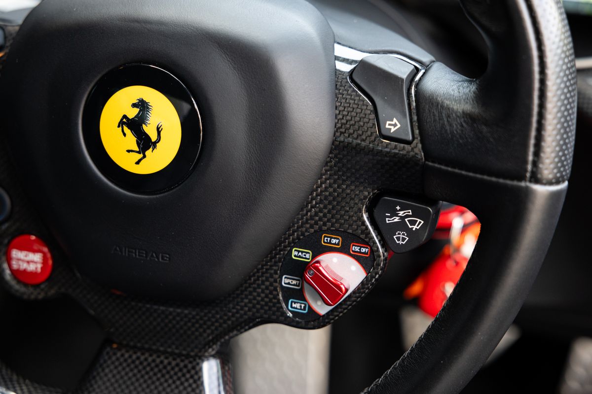 2014 Ferrari F12 Berlinetta 6.3 V12 F1 DCT