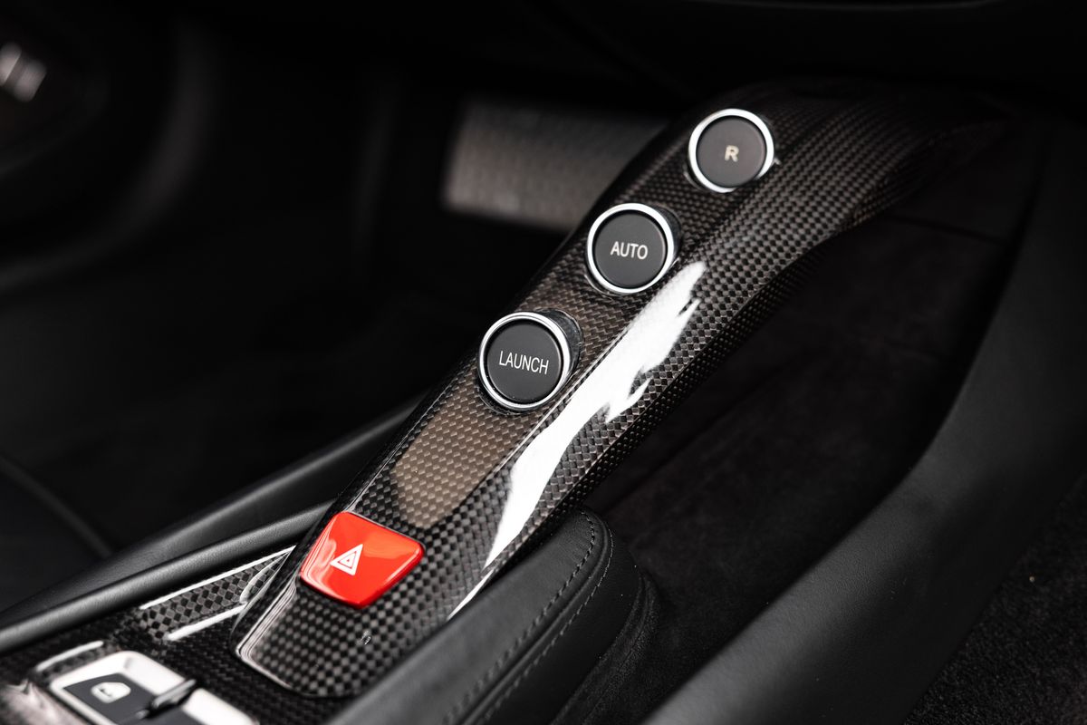2014 Ferrari F12 Berlinetta 6.3 V12 F1 DCT