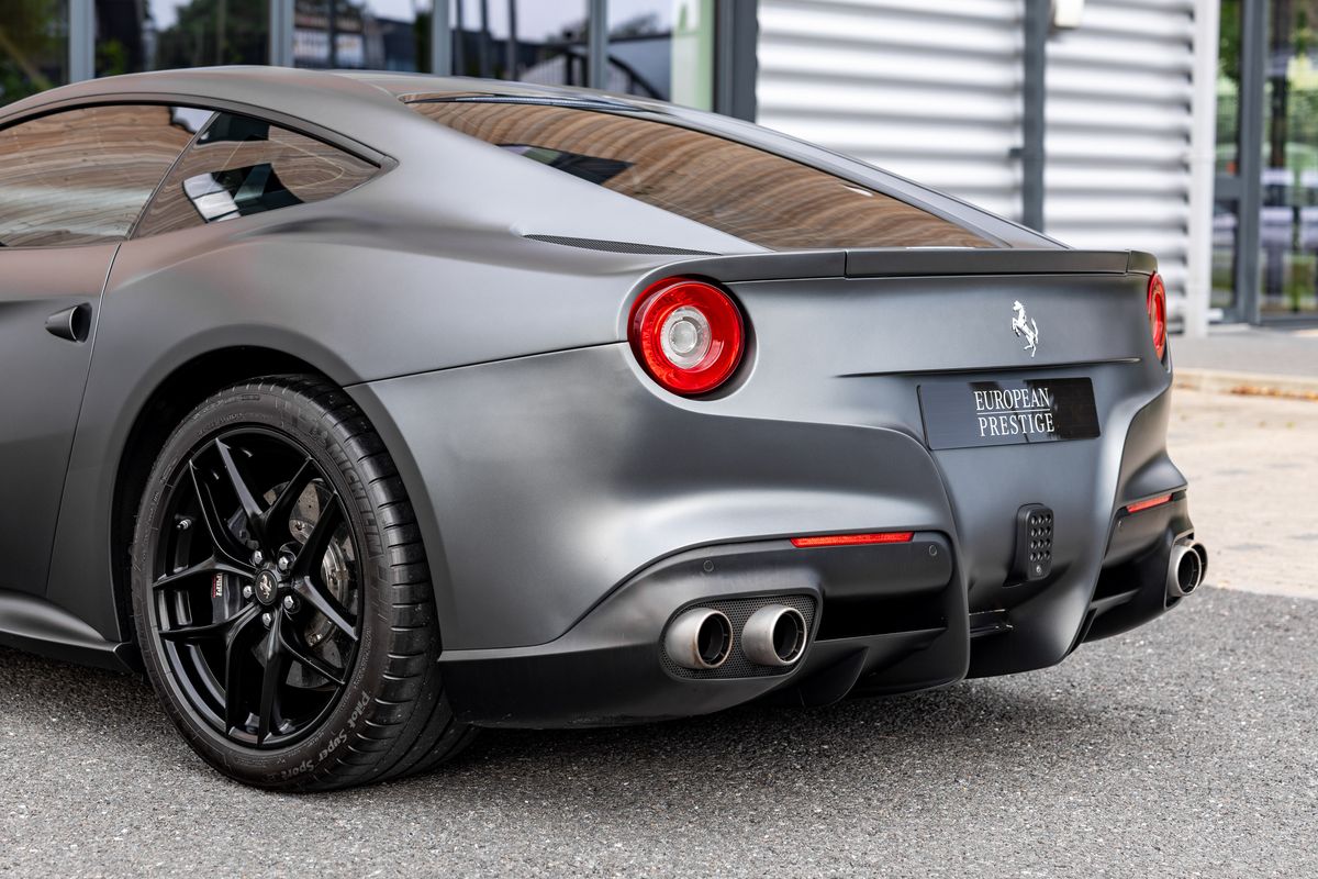 2014 Ferrari F12 Berlinetta 6.3 V12 F1 DCT